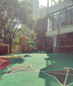 番禺区石基城市花园幼儿园户外活动场地