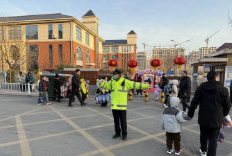 洛南县城关镇周村小学户外活动场地