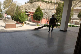 福泉市平堡中心小学