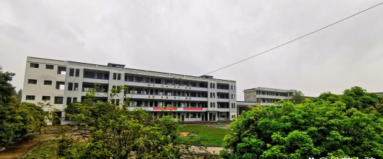 望城县坪塘镇坪塘中学