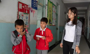 阿克苏市拜什吐格曼乡中心小学