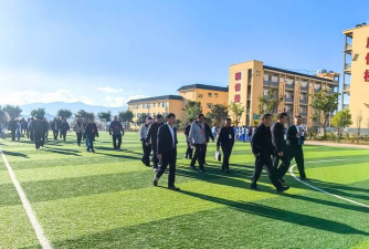 隆阳区下村中学