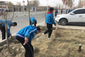 阿瓦提县职业技术学校户外活动场地