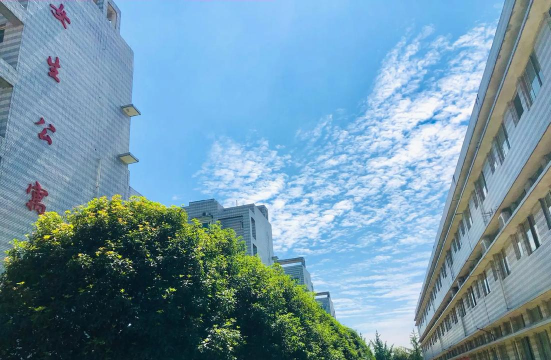 成都信息工程职业技术学校