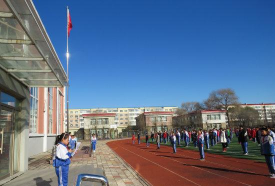 大庆石化第八小学