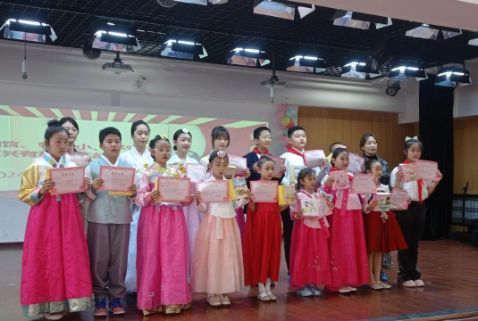 牡丹江市铁岭镇朝鲜族中心校