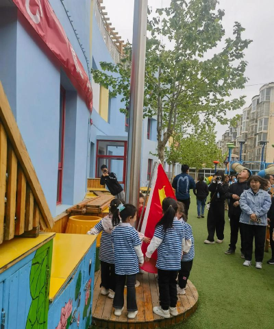 南阳市宛城区白河镇小红花幼儿园