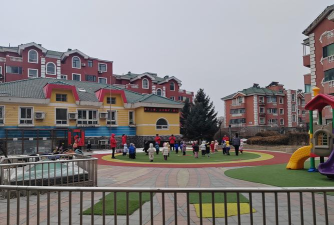 大兴安岭塔河县花园小学户外活动场地