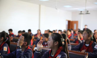 大连市旅顺口区双岛湾镇中心小学