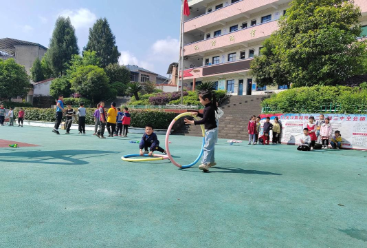 安阳县安丰乡阳光学校