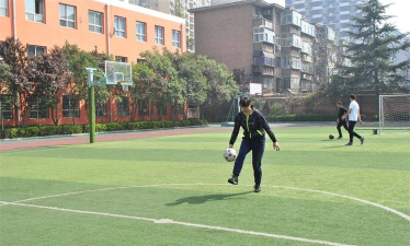 邯郸市邯山区光明南小学