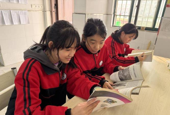 云梦县吴铺镇长辛中学