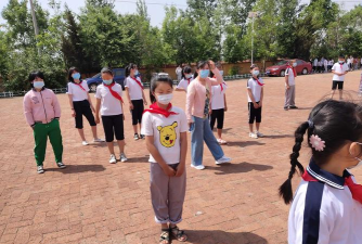 泉头镇中心小学户外活动场地