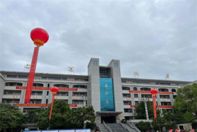 怀化市铁路第三中学户外活动场地