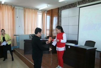 牙克石市第二小学