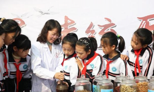 唐山市丰润区常庄乡常庄中心小学户外活动场地