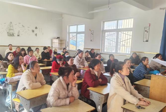 曾都区草店镇中心学校