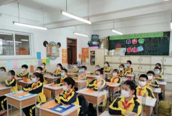 大连市沙河口区抚顺街小学