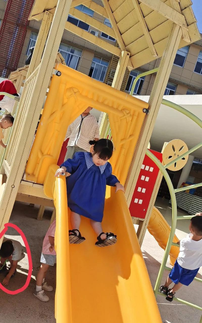 宝应县安宜镇金玲幼儿园户外活动场地