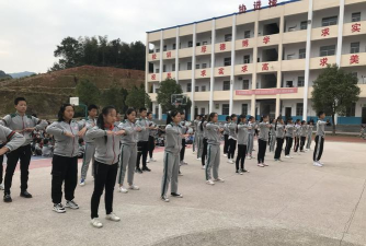 黄冈市蕲春孙冲中学户外活动场地