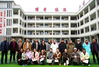 利川市谋道镇谋道初级中学