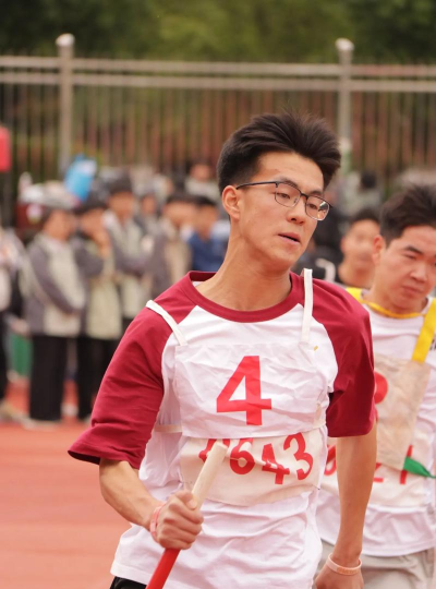 凤翔县西街中学户外活动场地