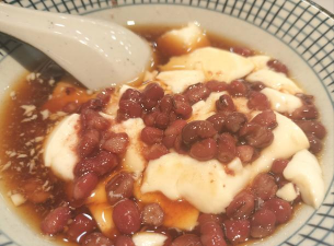 宝山区康苑幼儿园户外活动场地