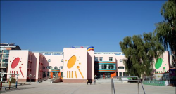 凌源市兴园幼儿园户外活动场地