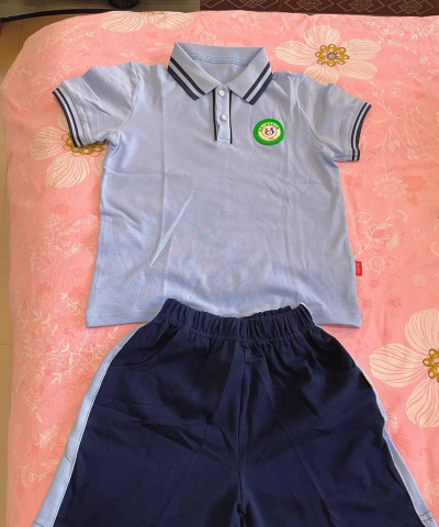 东风朝柴劳服幼儿园