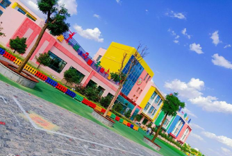 遵化市第一艺术幼儿园户外活动场地