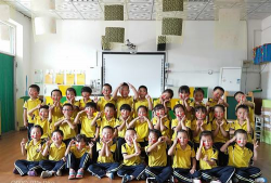 东金庄中心幼儿园户外活动场地