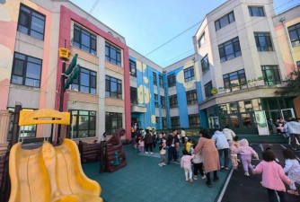 天津市西青区大寺镇龙顺园幼儿园户外活动场地