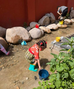 天津市河东区卓斓桥幼儿园户外活动场地
