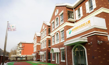 森尼万达幼儿园户外活动场地