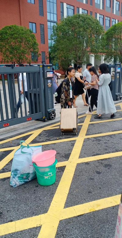 剑河县南明镇南明中学