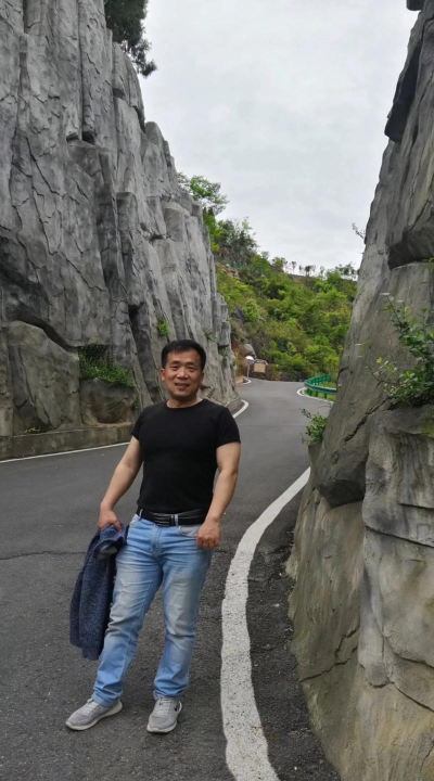 楚江镇实验学校户外活动场地