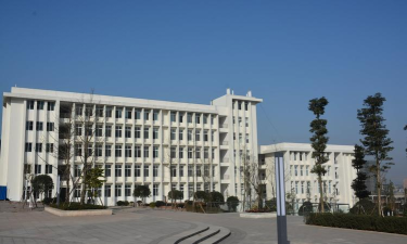 成都信息技术学校