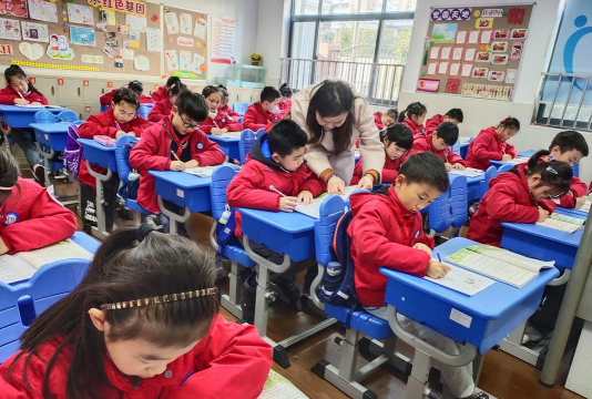 上海彭浦实验小学