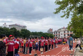 始兴县实验小学户外活动场地