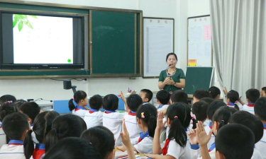 澄海区溪南中心小学户外活动场地