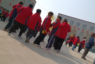 阳曲县泥屯镇岔上中学