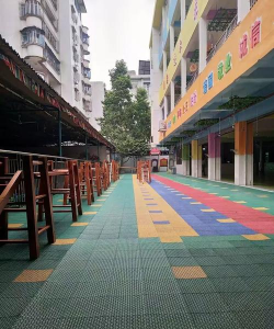 清远市清城区育童幼儿园户外活动场地