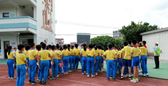 龙口镇协华小学户外活动场地