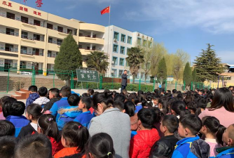 新民市兴隆镇学校