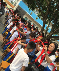 青平镇中心小学不较详细