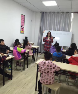 海城市新概念培训中心有限公司阅读区