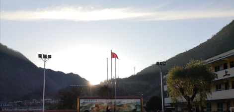 利川市柏杨镇柏杨小学