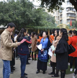 广汉市雒城镇第三幼儿园阅读区