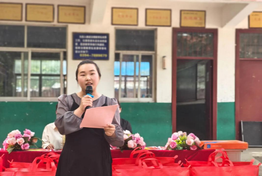 唐河县王集乡中心小学