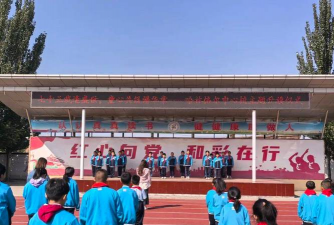 包头市九原区哈林格尔中学